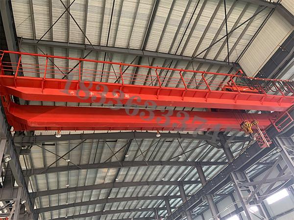 湖南湘潭冶金铸造起重机厂家32吨桥吊结构稳定