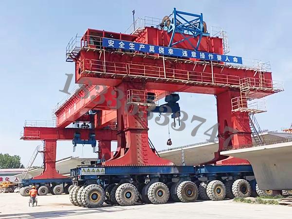 江苏南通码头货场集装箱货物吊运用集装箱龙门吊