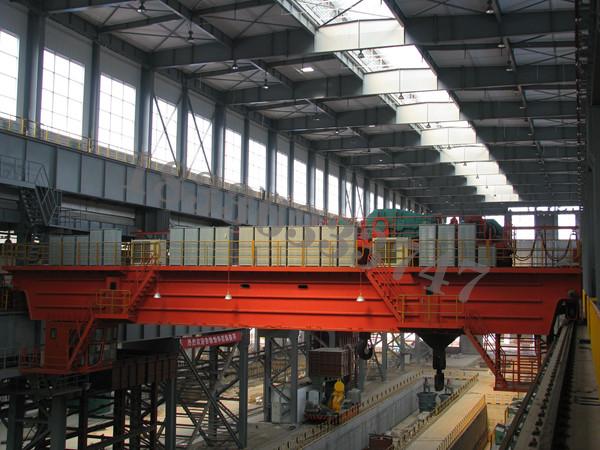 河北承德冶金厂用起重机按工艺流程可分为两类