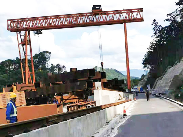 安徽黄山龙门吊公司介绍门式起重机的维修