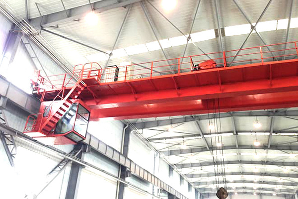 山东烟台桥式起重机厂家简述门机与行吊的区别
