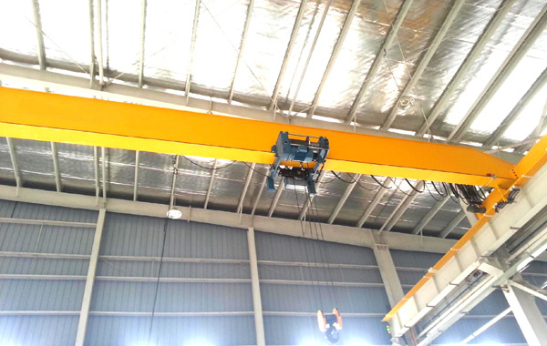 山东青岛新型桥式起重机厂家欧式行车质量稳