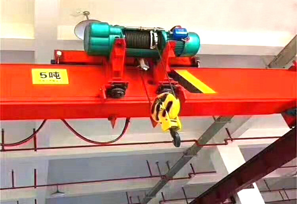 山东德州新型桥式起重机厂家桥吊寿命可达15年以上