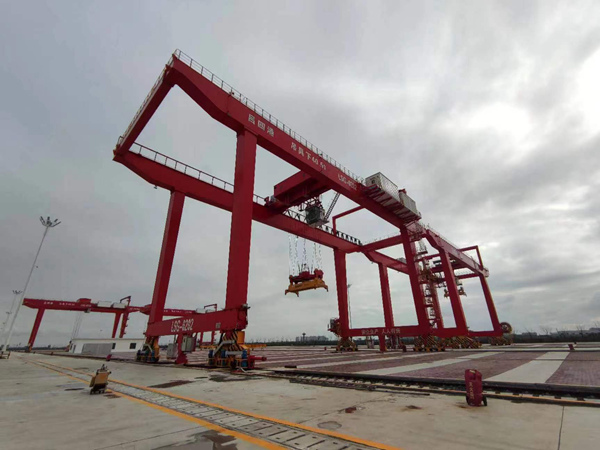 福建福州集装箱龙门吊厂家定制50t轨道集装箱门吊