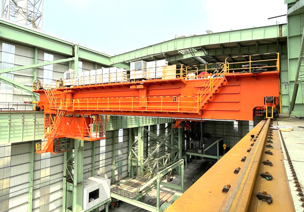 详解冶金起重机金属结构出现裂纹的成因