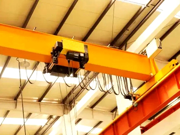 欧式行吊的小车运行机构有何技术特点